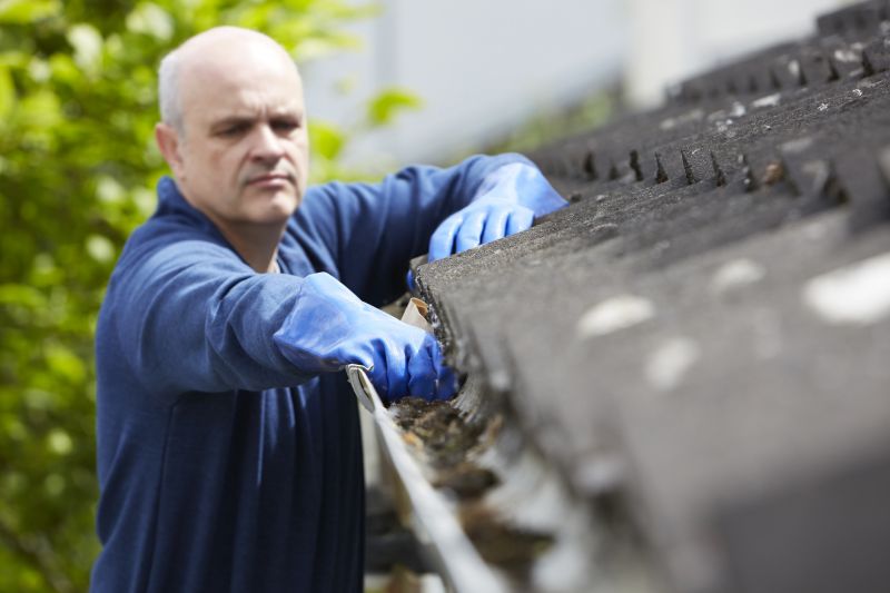 Rain Gutter Clearing in Rochester, NY